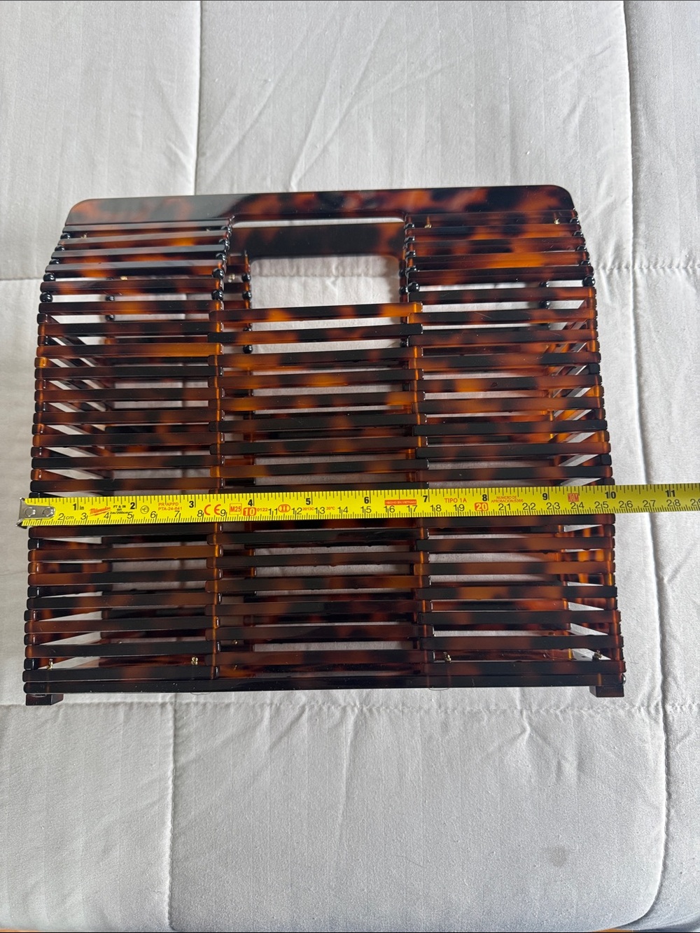 Acrylic Tortoiseshell Slatted Tote Bag - Brown Pattern - Picture 2 of 4